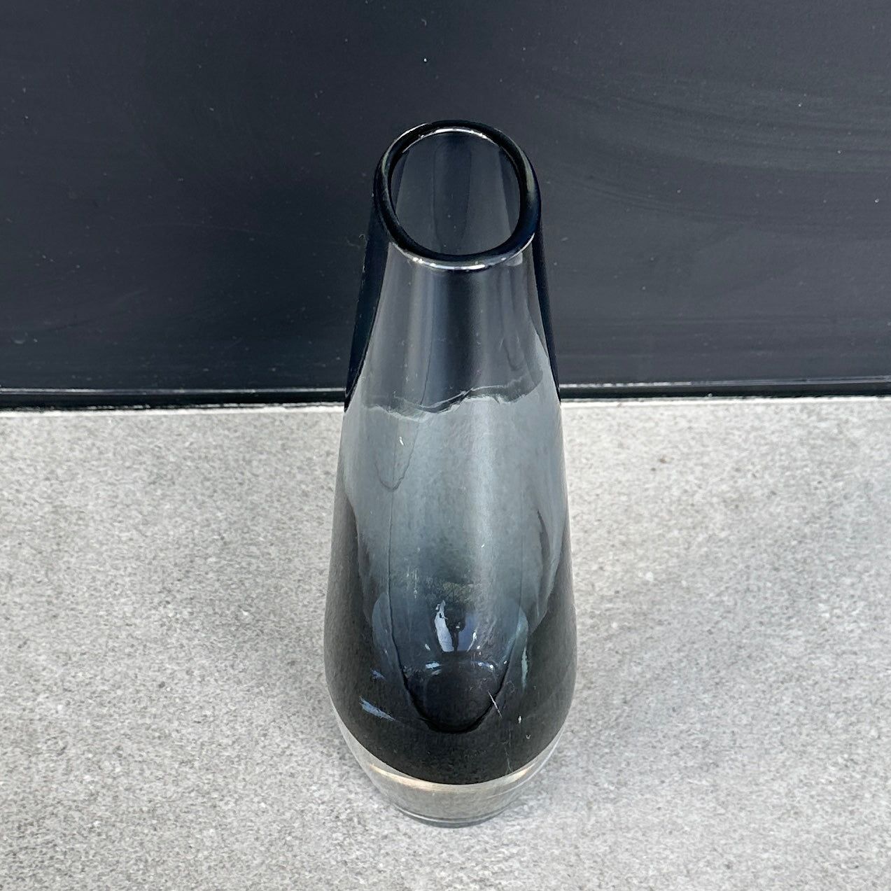 Vase en verre gris vintage scandinave