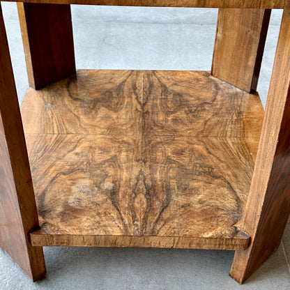 Table basse - bout de canapé en placage de loupe - plateaux octogonaux - Art Déco vers 1930.