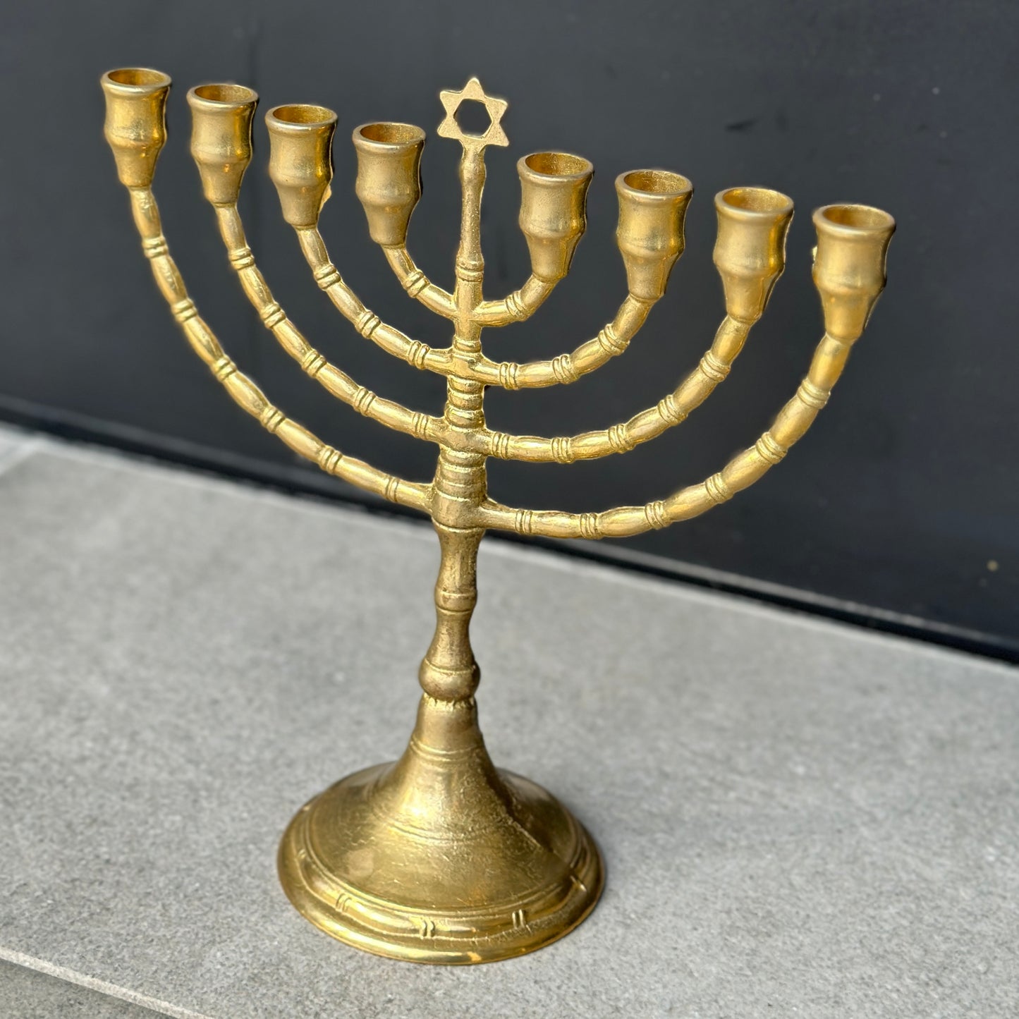Chandelier à 9 branches (Hanoukia) en laiton