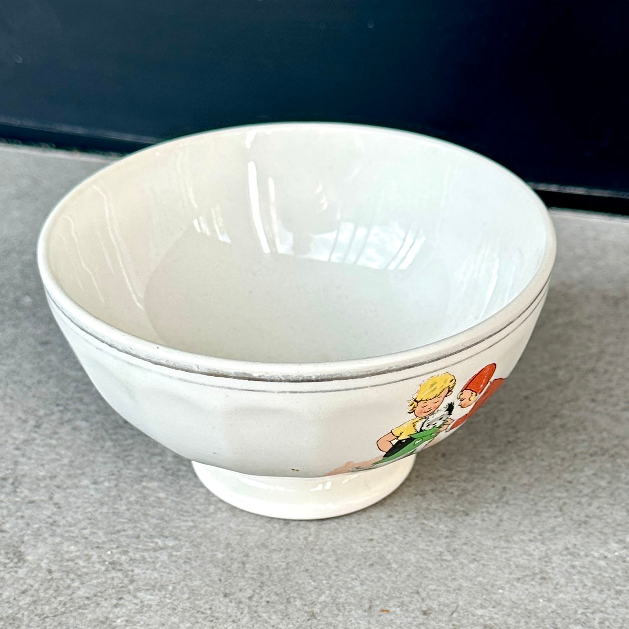 Bol ancien en faïence décor enfantin naïf – années 1930/1950 – décor jeux d'enfants