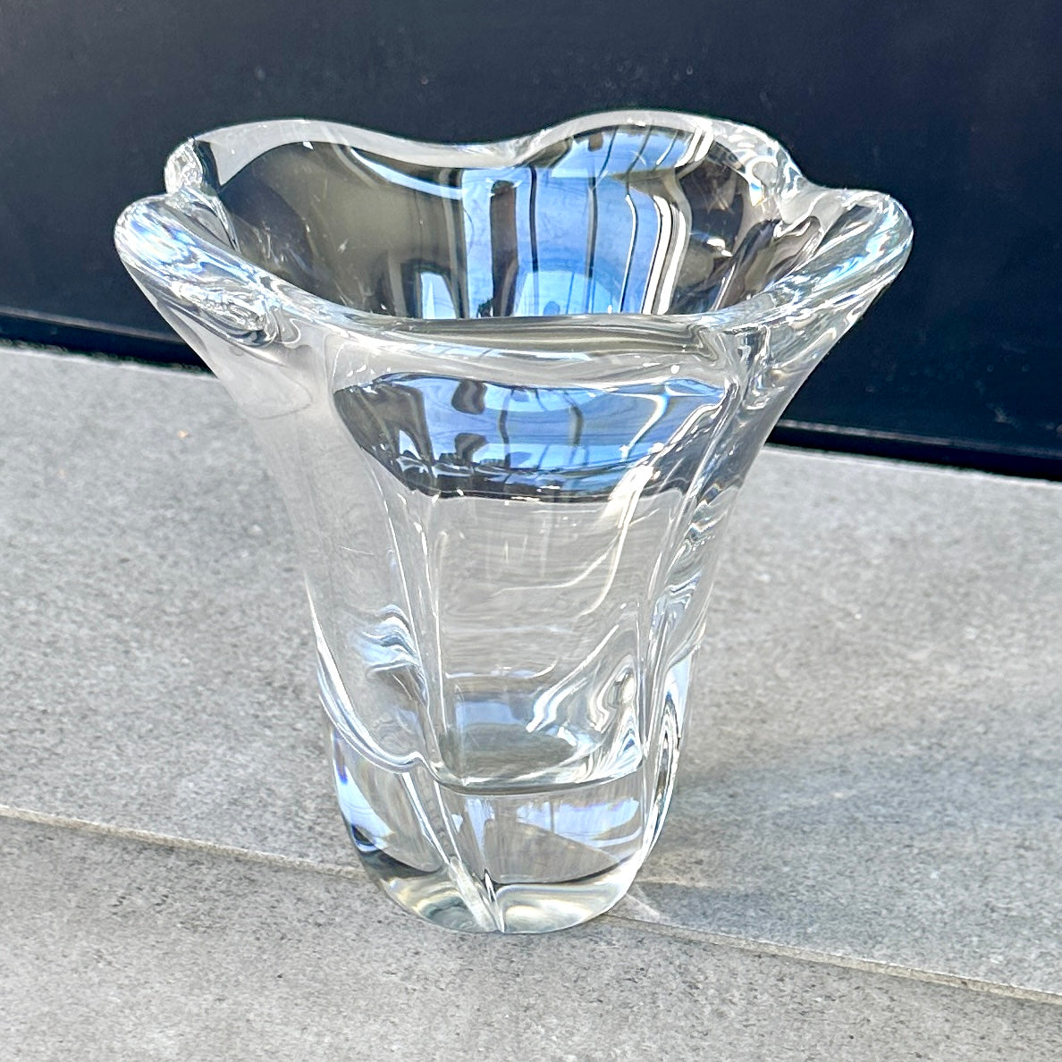 Vase DAUM France signé en cristal – Pièce vintage