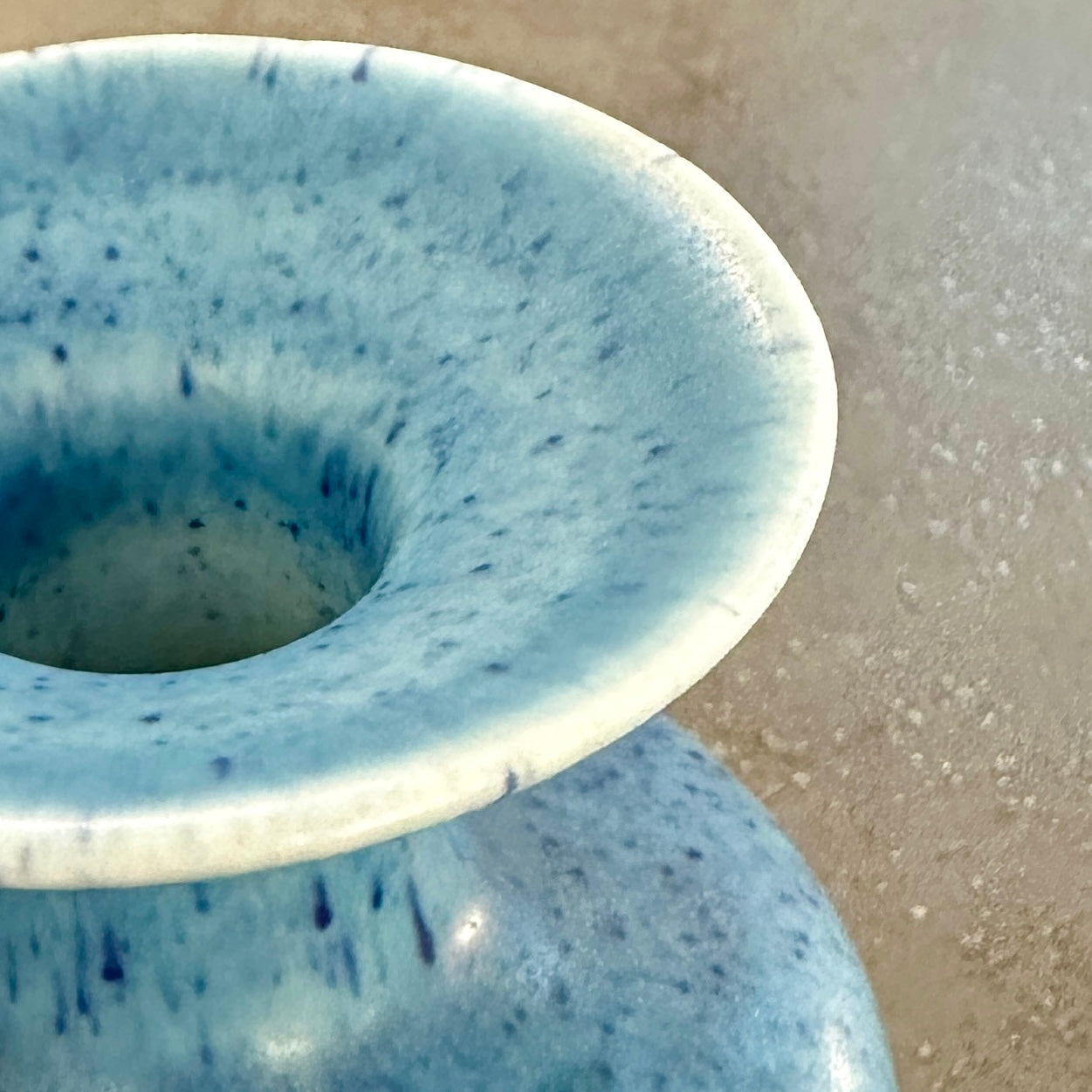 Vase Gunnar Nylund "Granola" pour Rörstrand – Design scandinave années 1960