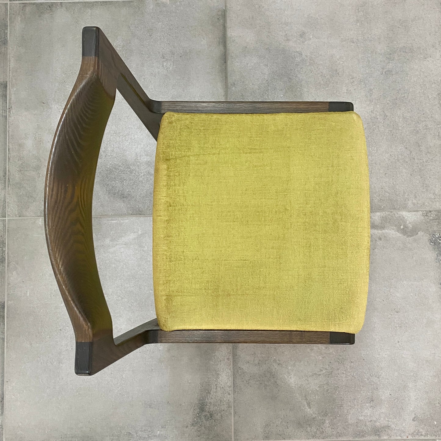 4 chaises scandinaves vintage
