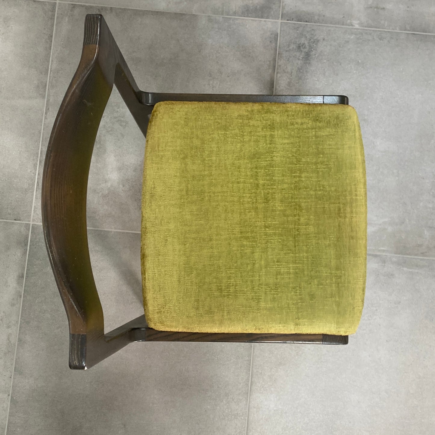 4 chaises scandinaves vintage