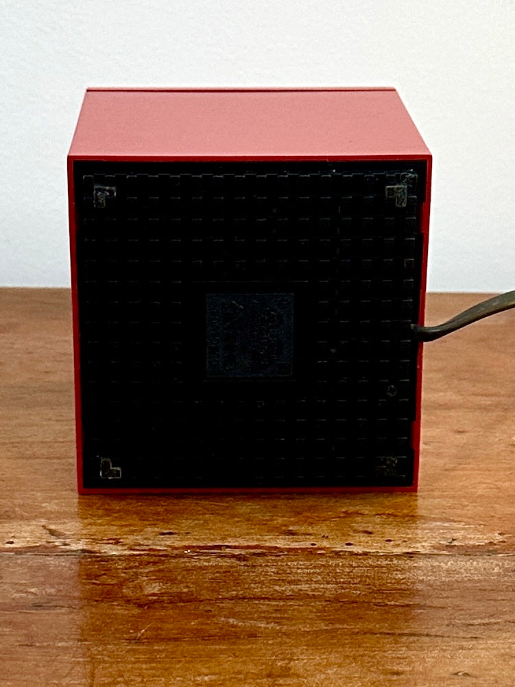 Lampe CINI & NILS – Design Iconique OPI Milano - Modèle : Cuboluce rouge