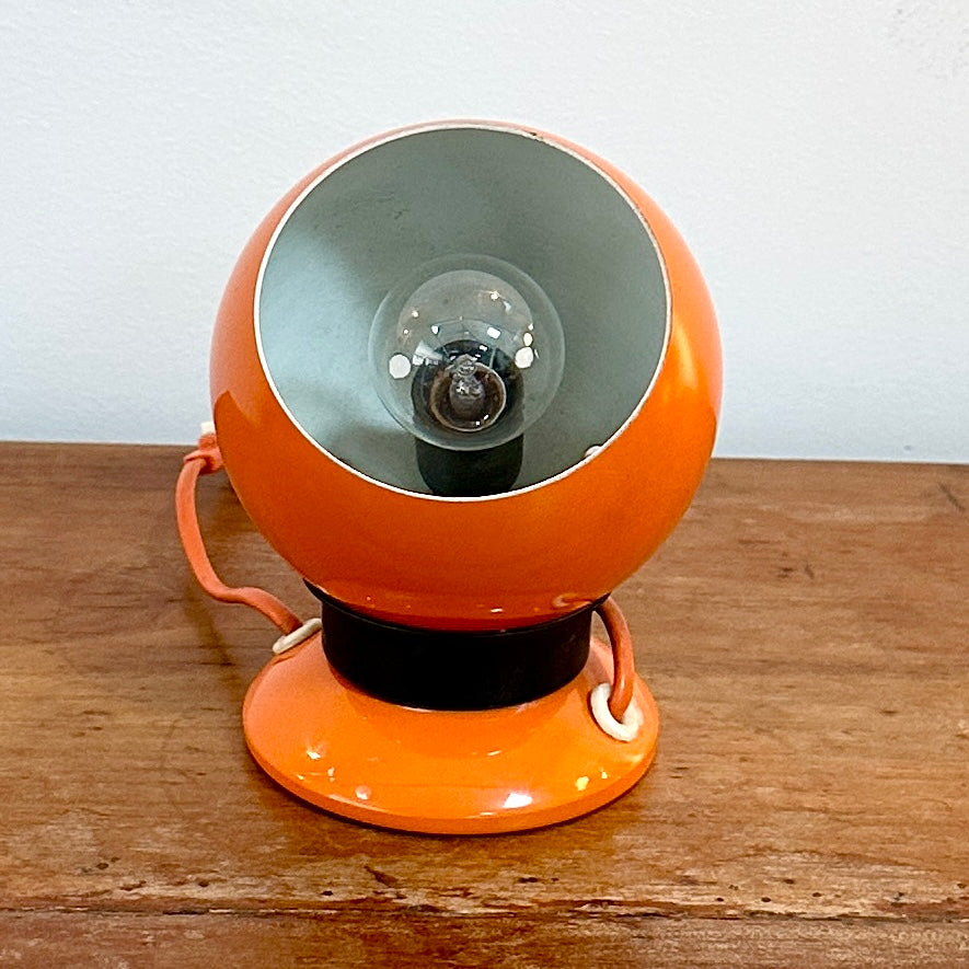 Lampe style Eyeball - design E.S HORN - AALESTRUP