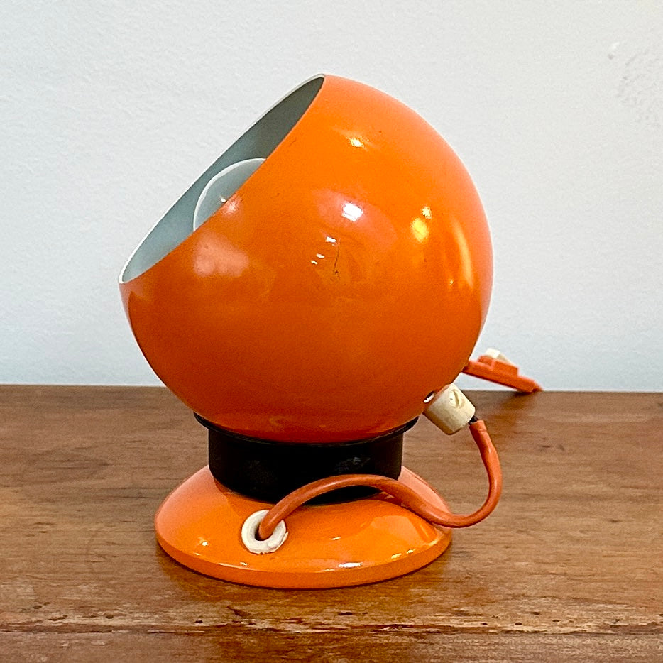 Lampe style Eyeball - design E.S HORN - AALESTRUP