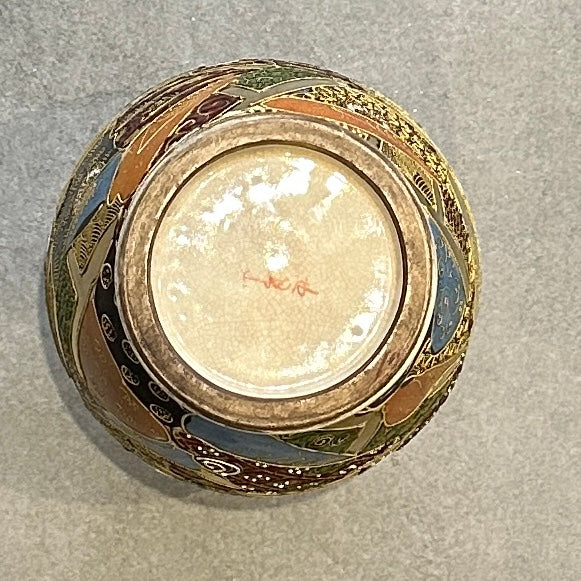 Vase en porcelaine de Satsuma – Signé – Décor Samouraïs & Rehauts dorés