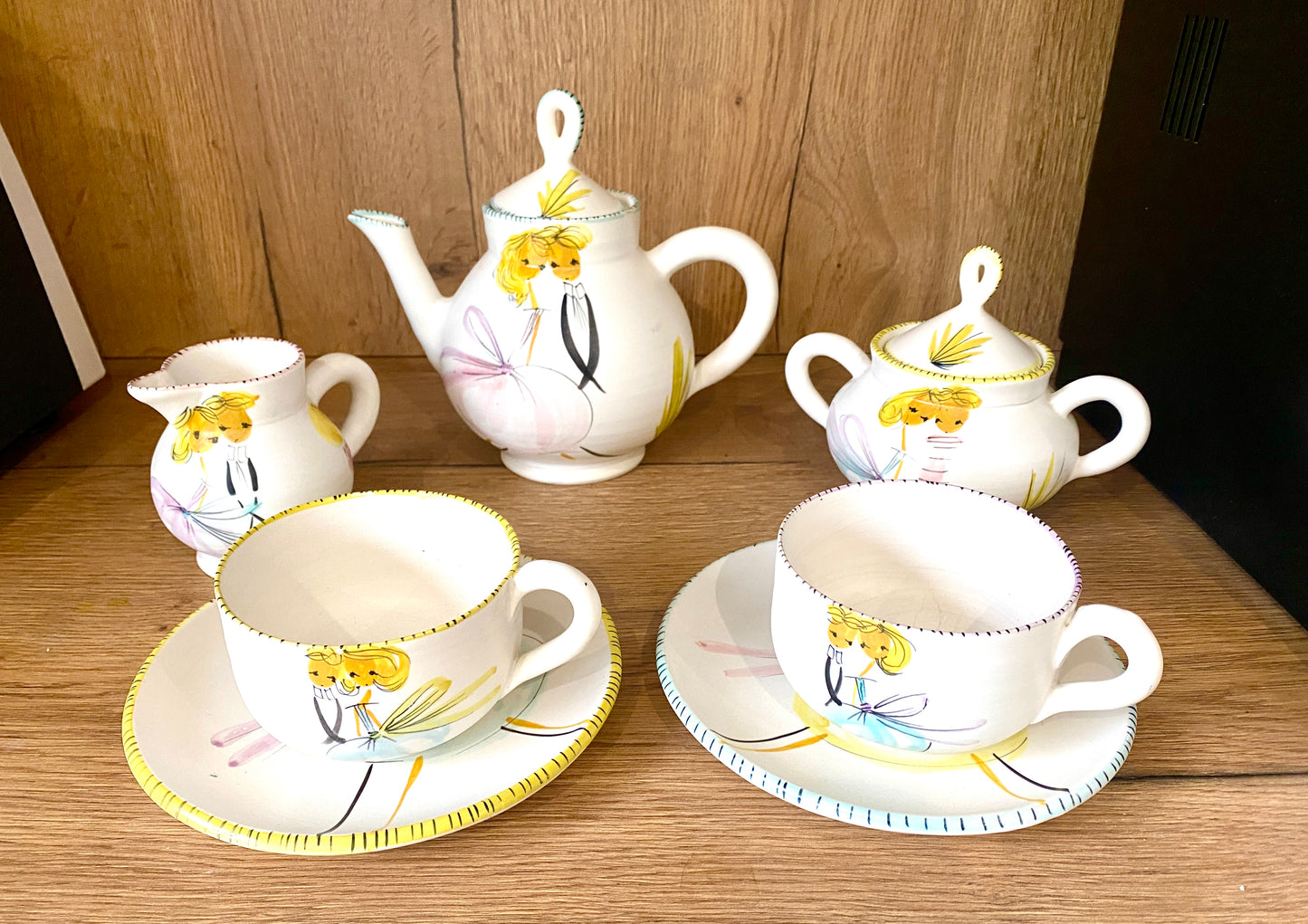 Service duo à thé ou café par l'atelier CERENNE à VALLAURIS, vers 1955.