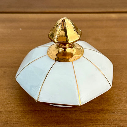 Service à café en porcelaine de Meissen - Art déco - Circa 1930 - Blanc et or - 32 pièces