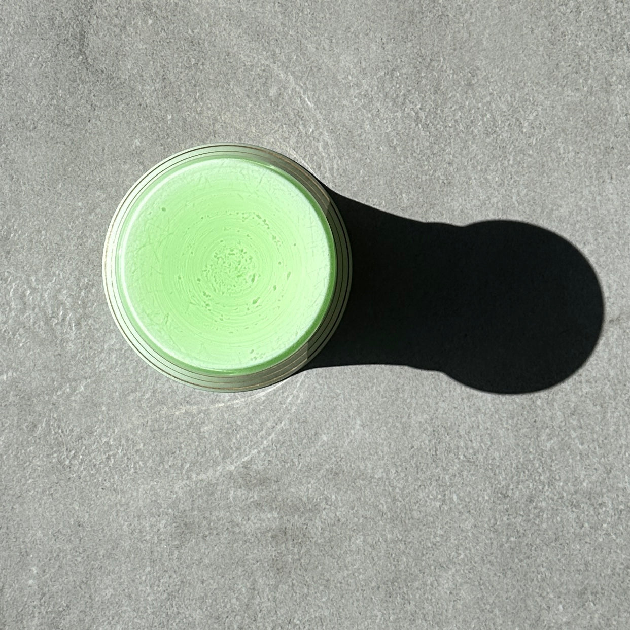 Vase en opaline - vert pastel- années 50