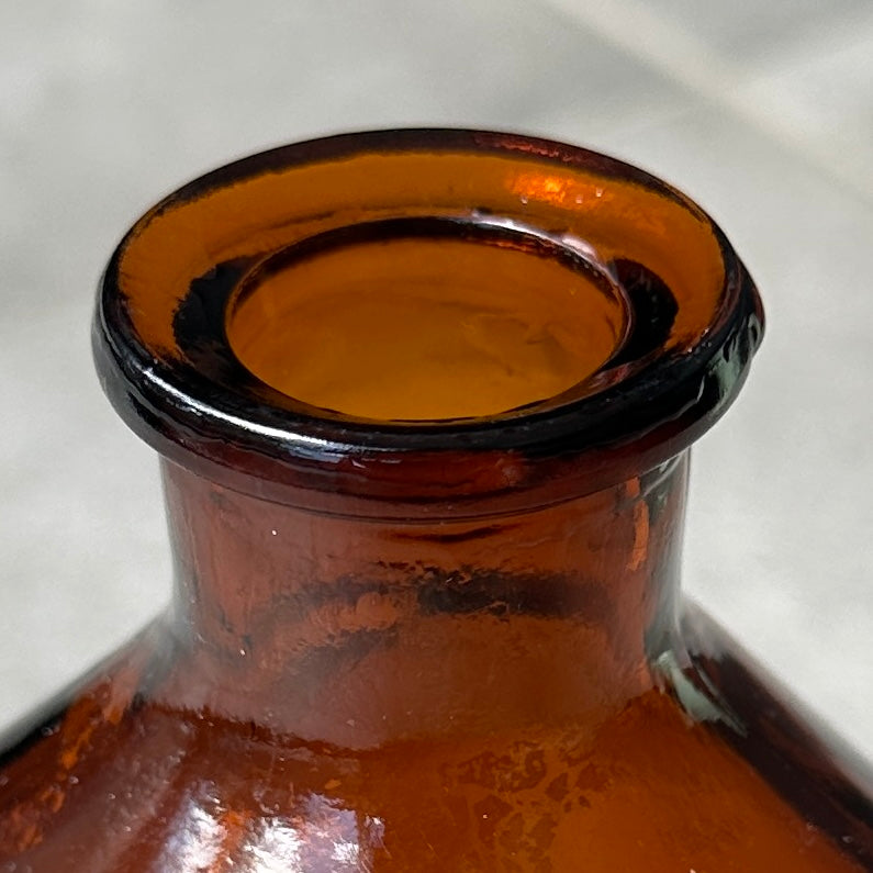 Grand Flacon à Pharmacie en Verre Ambré de Section Carrée