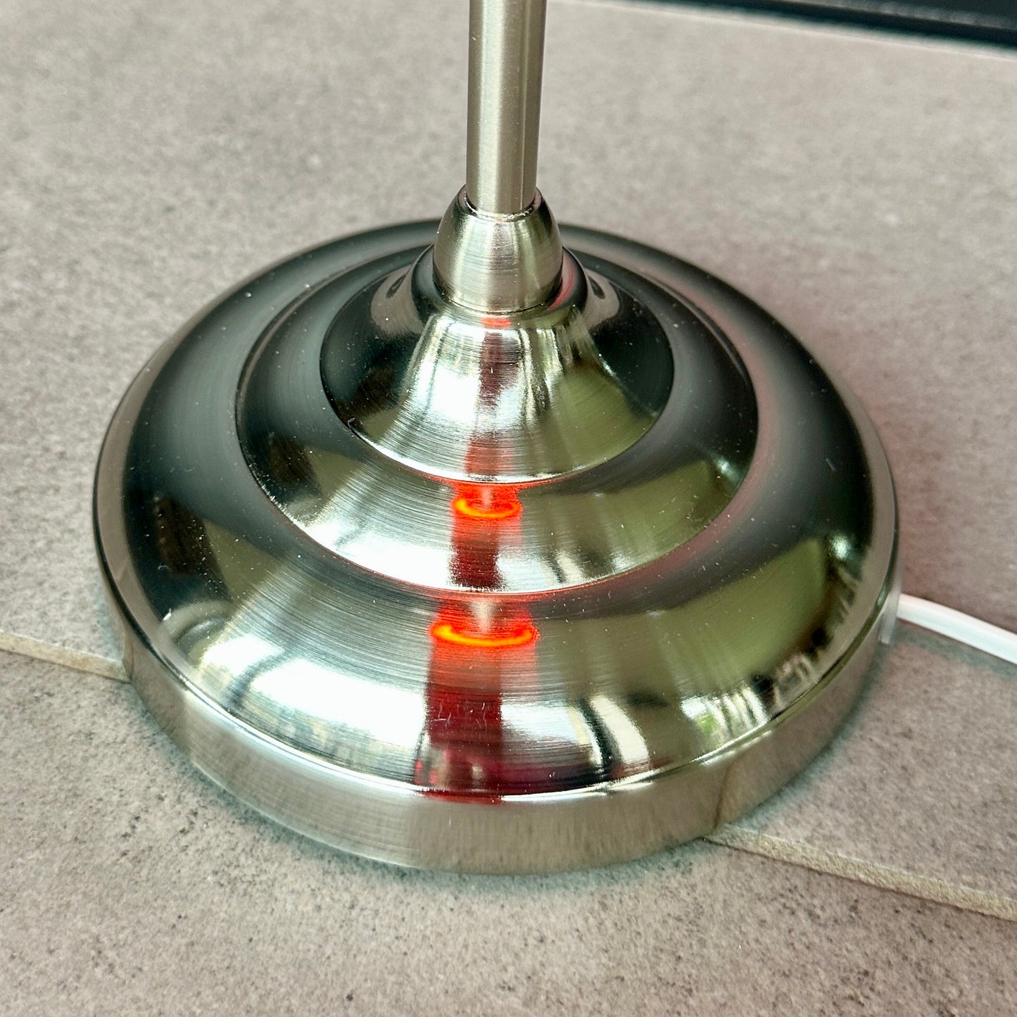 Lampe design POP vintage moderne en verre orange style 70’s