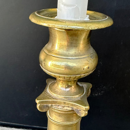 🕯️ Paire de Bougeoirs en Laiton XIXe – Style Néoclassique