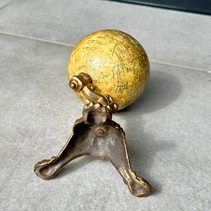 Globe Terrestre Ancien J.L & Cie 🌍 | Piètement Métal Doré | XIXᵉ siècle | 20,5 cm