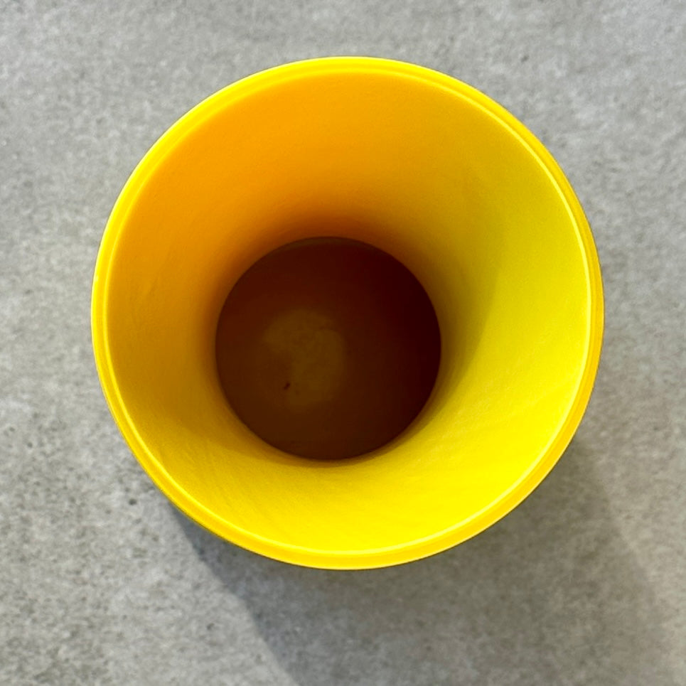 Vase Scandinave Vert Opalin Jaune Citron – Attribué à Erik Höglund – 17 cm