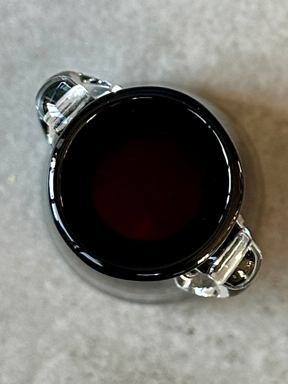 Vase HSK Tarnowiec – Verre rouge rubis avec poignées transparentes – Pologne, soufflé à la bouche