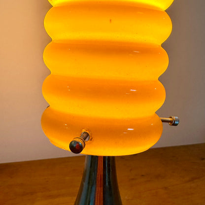 Lampe Vintage Orange – Base Tulipe Chromée & Abat-Jour en Verre