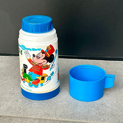 Thermos vintage Walt Disney World 1971 – Aladdin Continental – Objet culte du parc d’Orlando