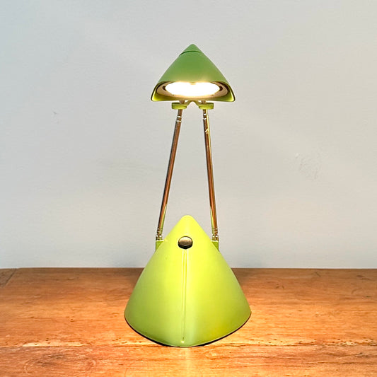 Lampe de Bureau Design en Plastique Vert – Design Télescopique et Orientable