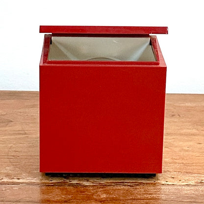 Lampe CINI & NILS – Design Iconique OPI Milano - Modèle : Cuboluce rouge
