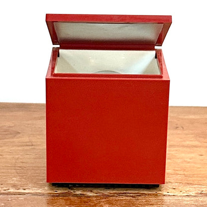 Lampe CINI & NILS – Design Iconique OPI Milano - Modèle : Cuboluce rouge