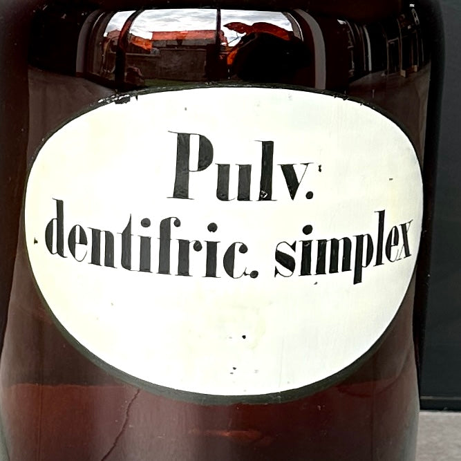 Grande Bouteille de Pharmacie Ancienne en Verre Ambre