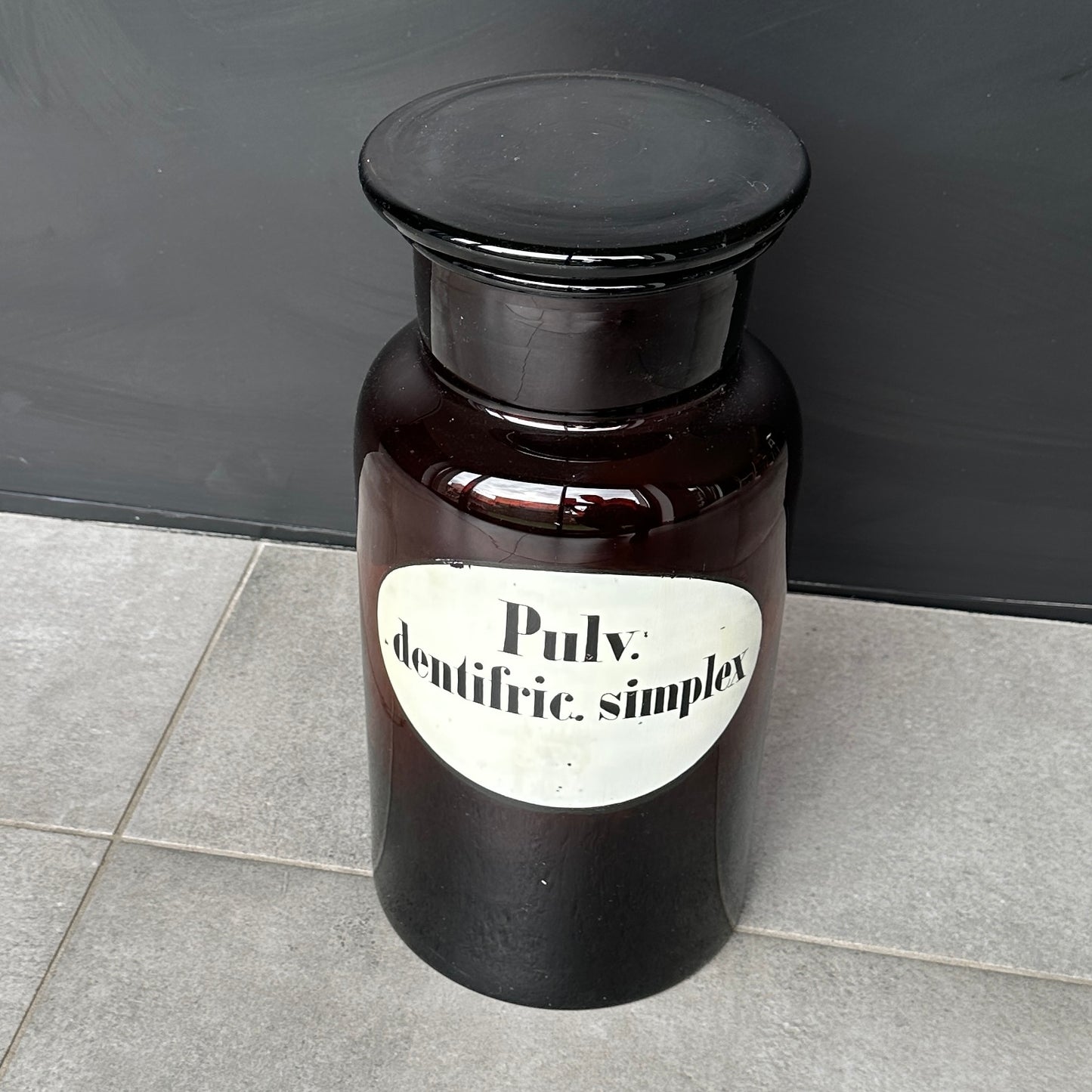 Grande Bouteille de Pharmacie Ancienne en Verre Ambre
