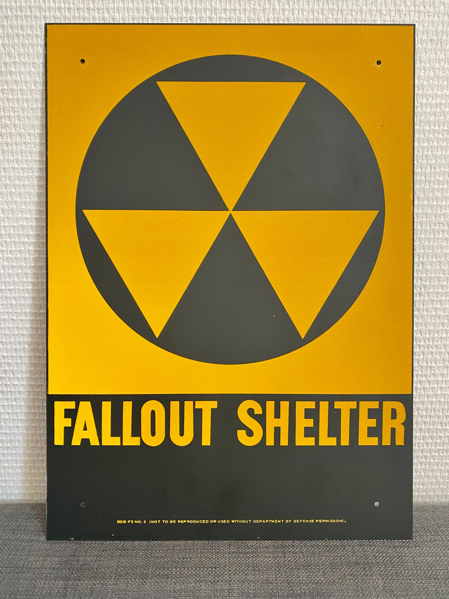 Plaque en acier - décoration industrielle - abri antiatomique