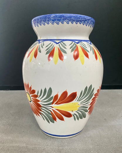 Vase « HENRIOT - QUIMPER », fleuri en céramique - Années 70