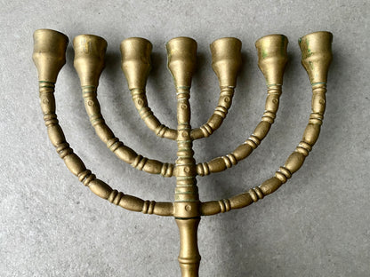 Chandelier à 7 branches (Menorah) en laiton