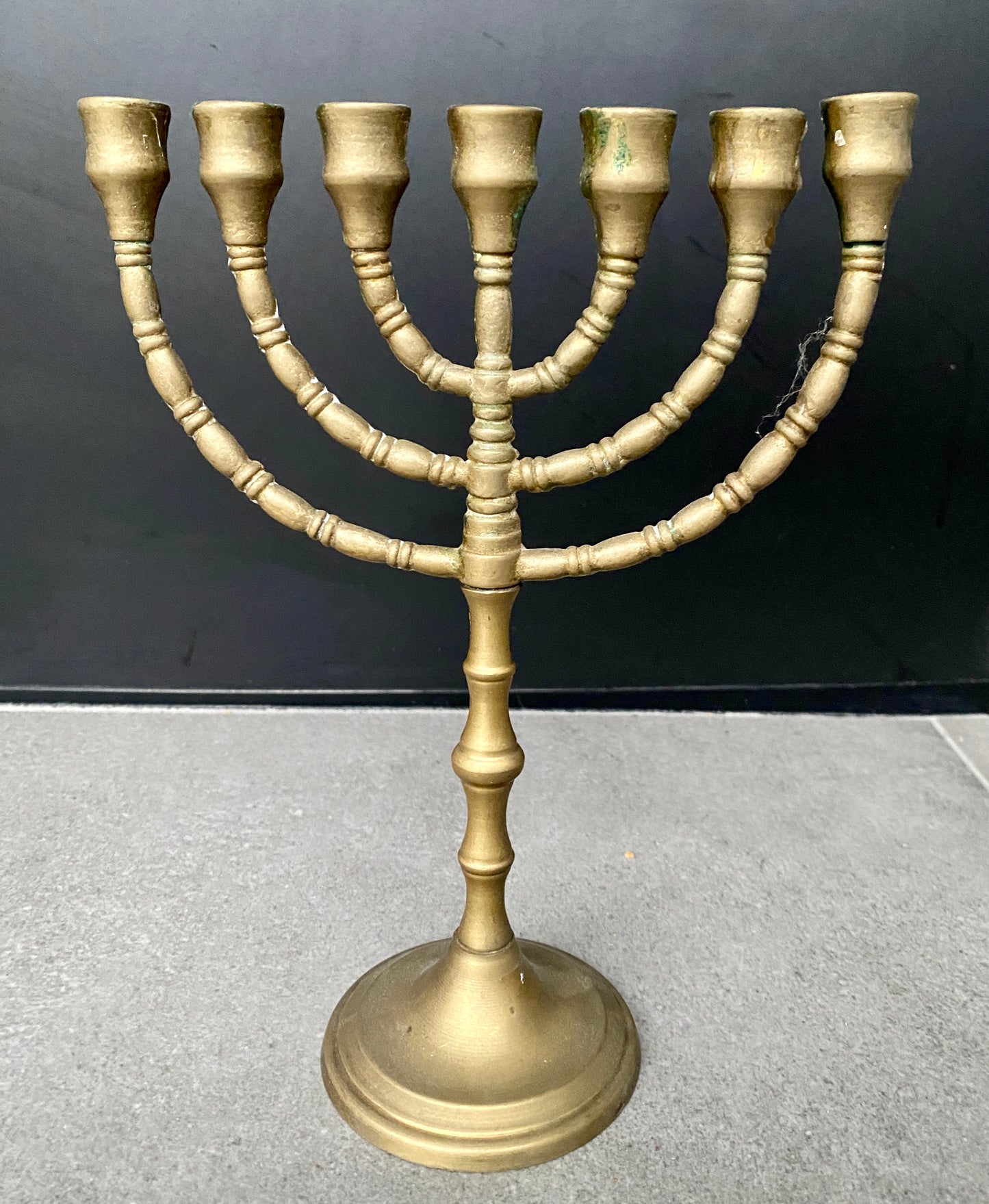 Chandelier à 7 branches (Menorah) en laiton