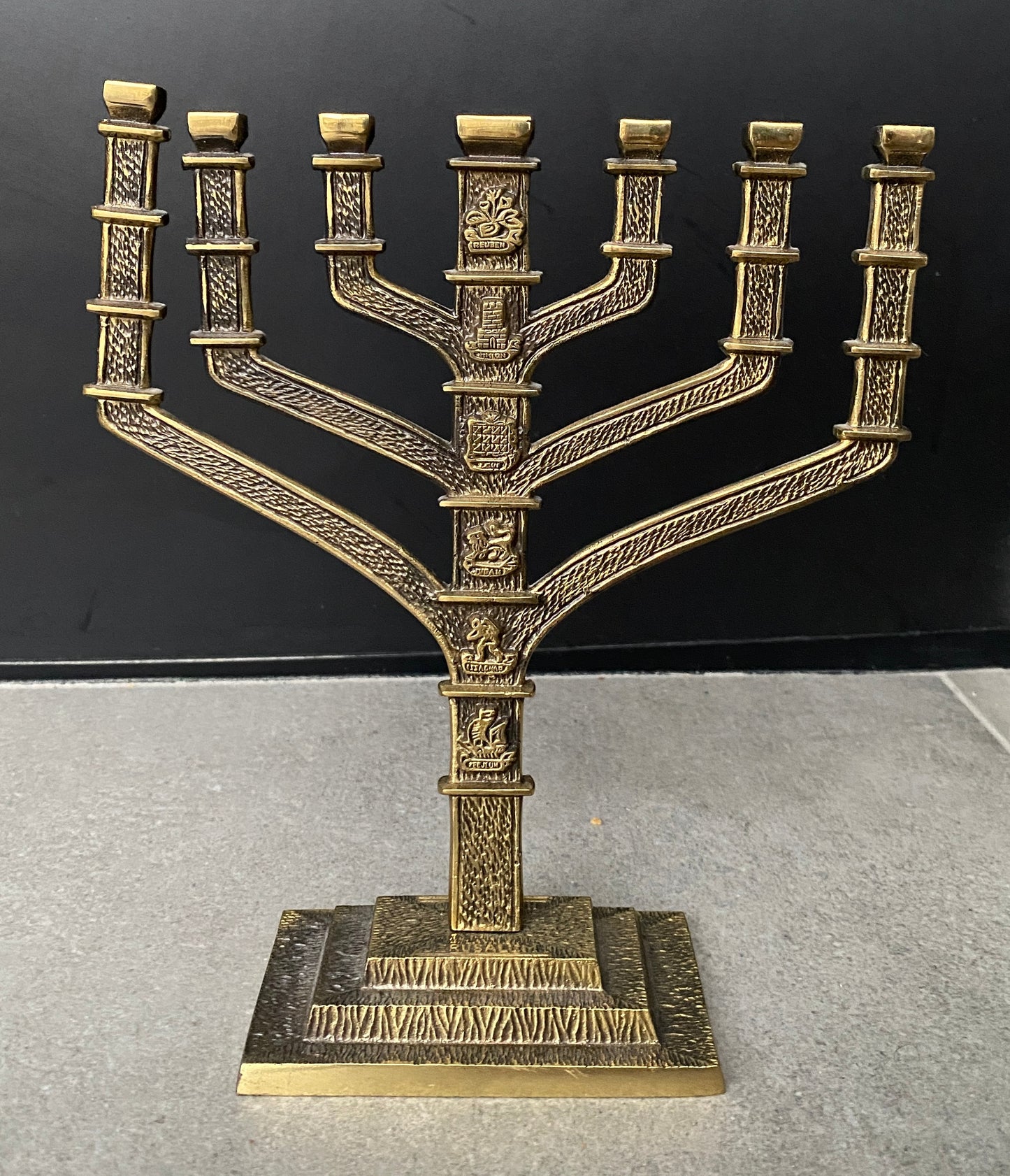 Chandelier à 7 branches (Menorah) en laiton